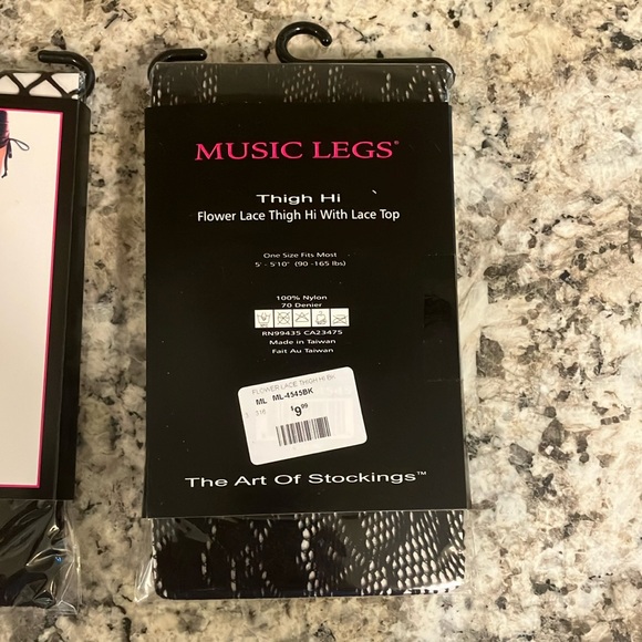 2 pairs Black Lace and Fishnet Stockings - Picture 4 of 5